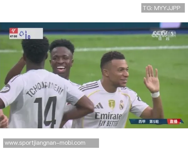 皇马半场领先摩纳哥2-0姆巴佩开场进球维尼修斯助攻双响